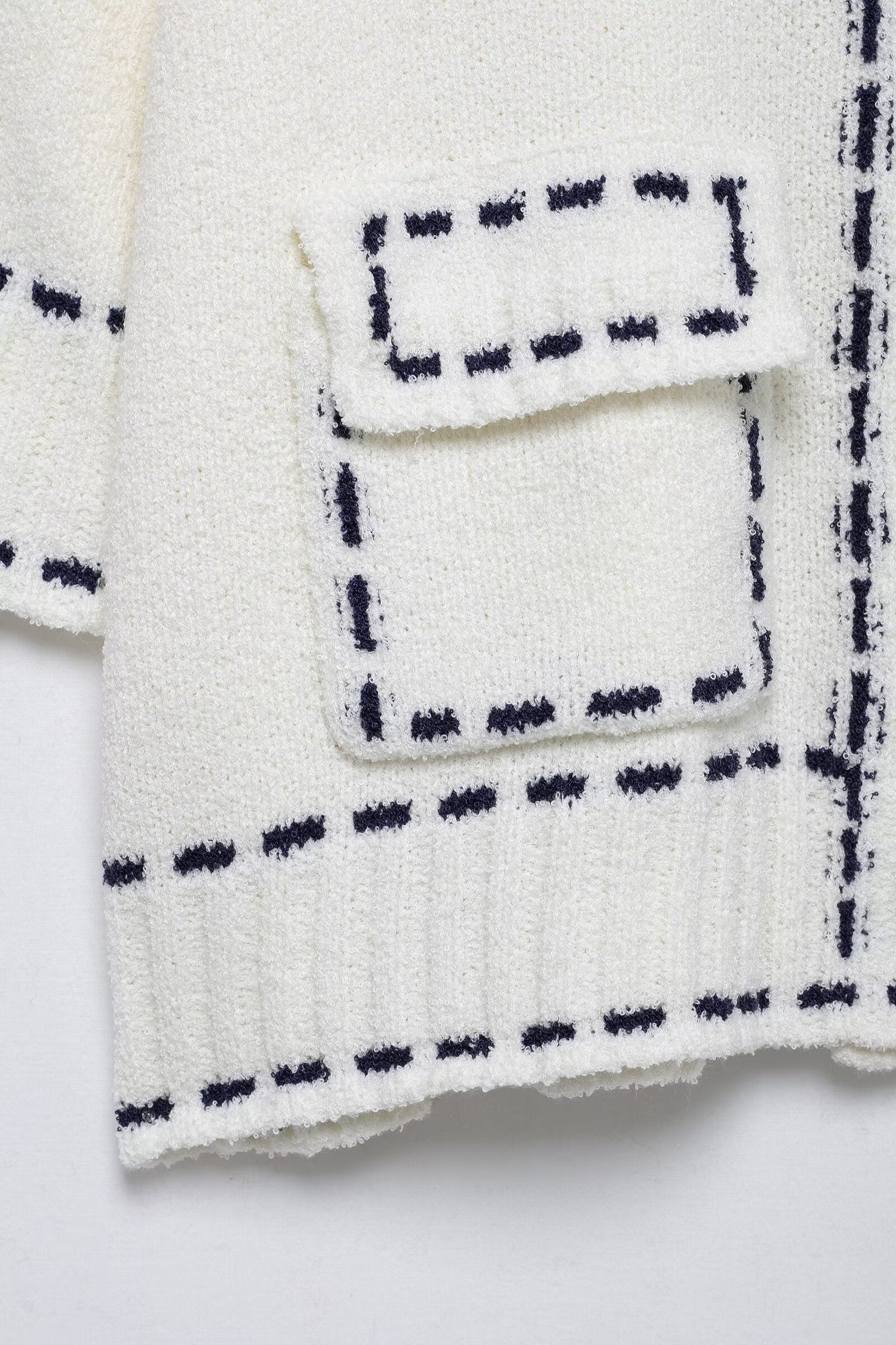 Strickjacke mit runden Hals